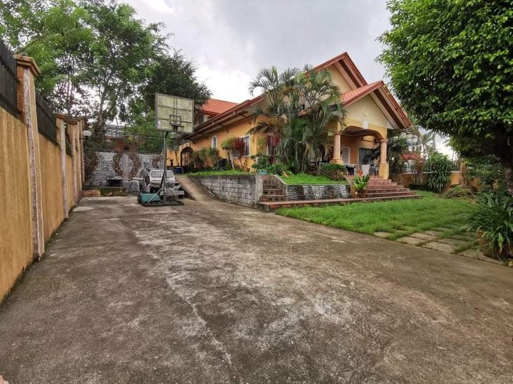 RFO 7-bedroom House and Lot For Sale in Alfonso Cavite