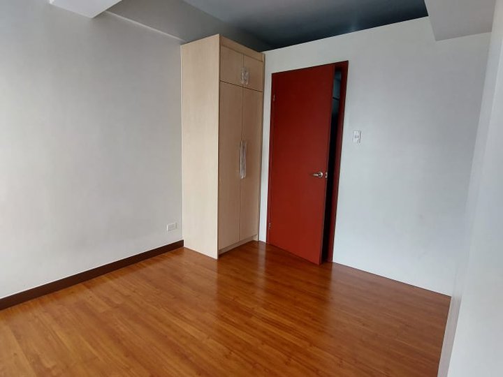 rent to own condo in makati paseo de roxas dela rosa