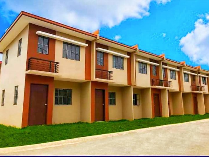 3-bedroom Townhouse For Sale in Binangonan Rizal | INNER UNIT