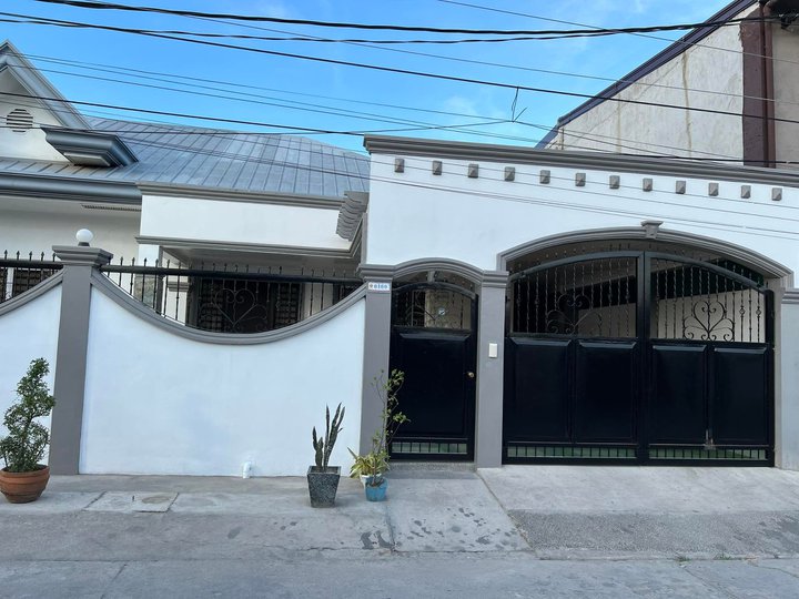 Newly Renovated house In Porac!