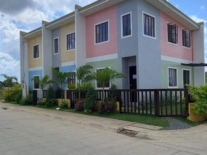 3BR CATALINA Townhouse For Sale in Trece Martires Cavite