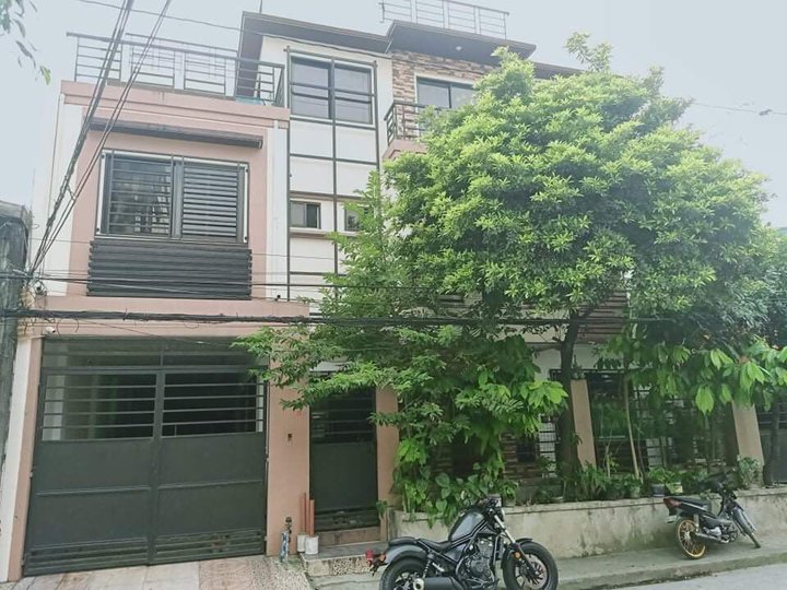 5-bedroom Staffhouse For Rent and Sale in Pasay City