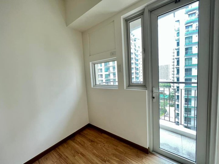 Rent to own Ready for occupancy condo 2bedroom near dampa roxas blvd macapagal blvd pasay