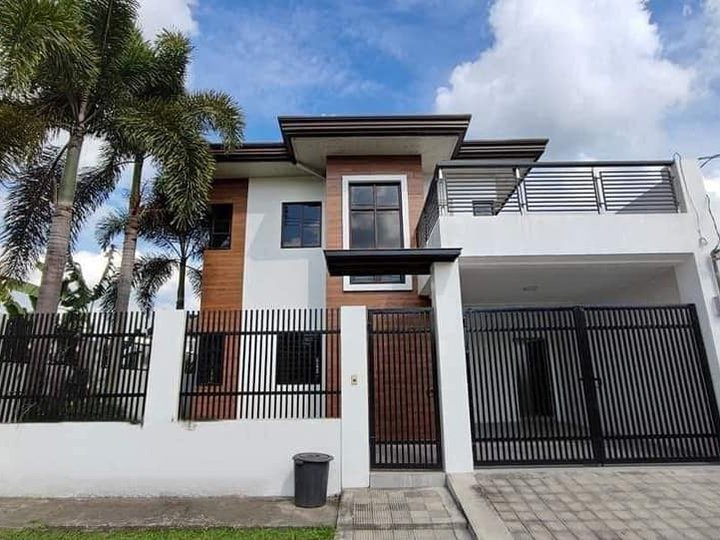 RFO 5-bedroom Single Attached House For Sale in Angeles Pampanga