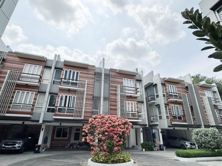 Unfurnished 3-bedroom Townhouse For Sale in Tandang Sora Quezon City