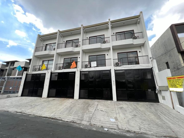 For Sale, 3-bedroom Townhouse in Quezon City / QC Metro Manila