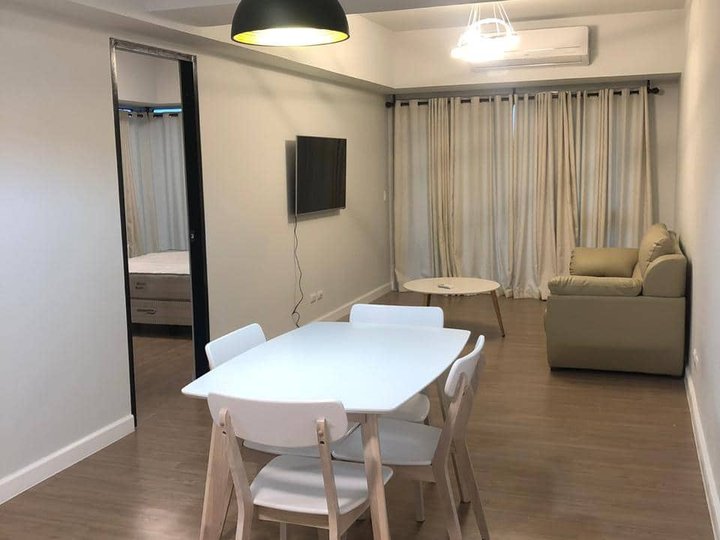 FURNISHED 1 BEDROOM CONDO IN TWO MERIDIEN BGC TAGUIG