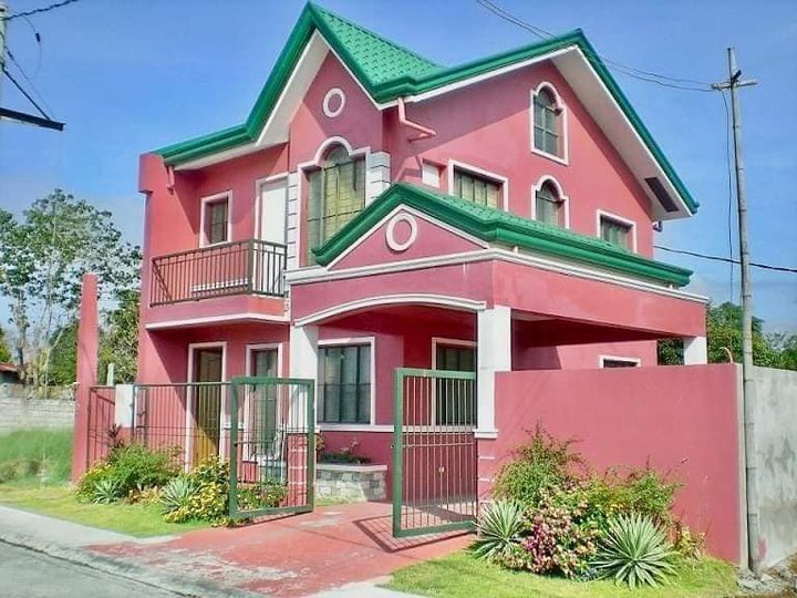 4BR Single Attached ROSEVILLE  in Dasmariñas Cavite