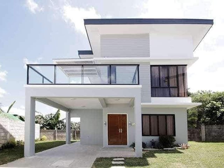 3BR House and Lot For Sale in West Beverly Hills Dasmarinas Cavite