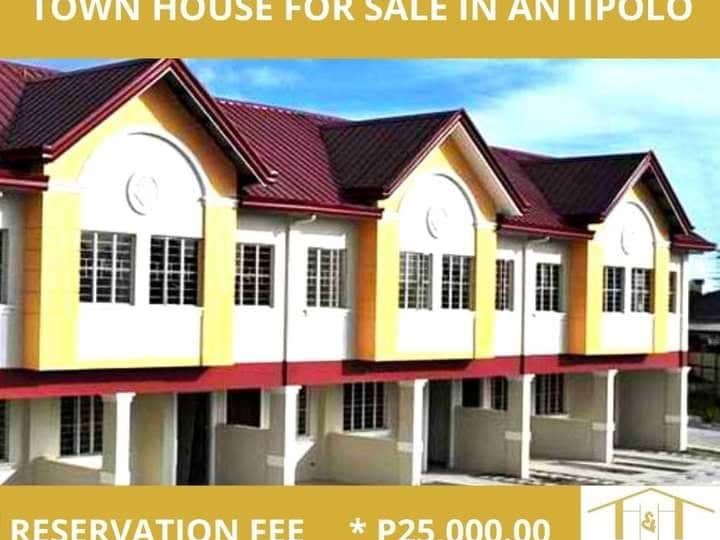 PRE-SELLING TOWNHOUSE