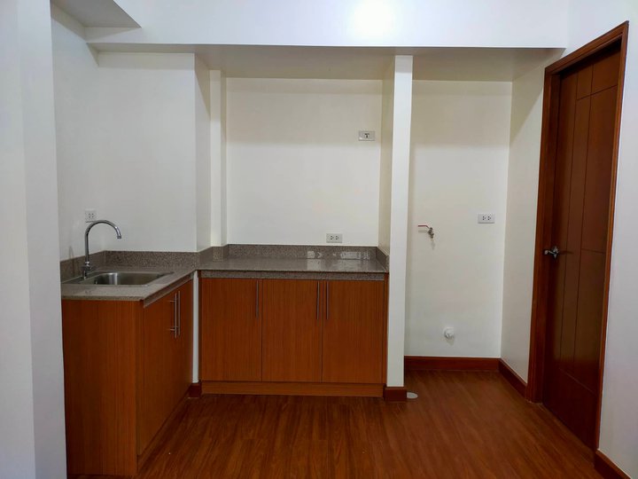 brand new pasay condominium for sale Roxas blvd