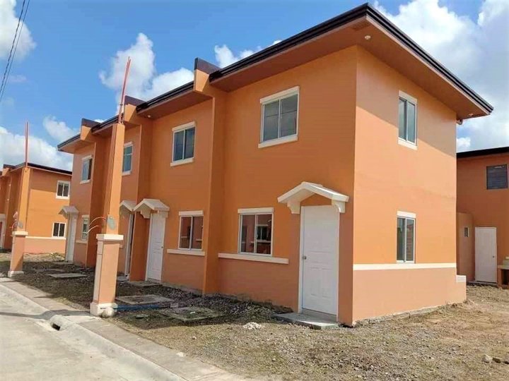 2-bedroom Townhouse For Sale in Gentri Cavite; Complete Turnover