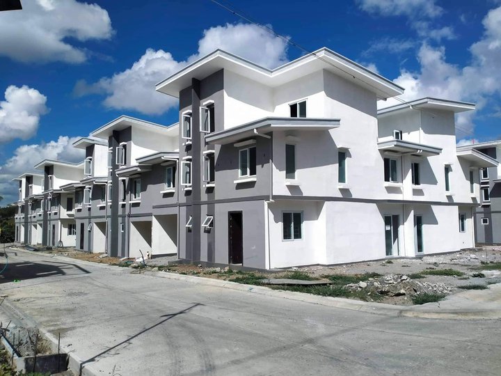 2 Storey Townhouse 60K DP only! Tanza Cavite