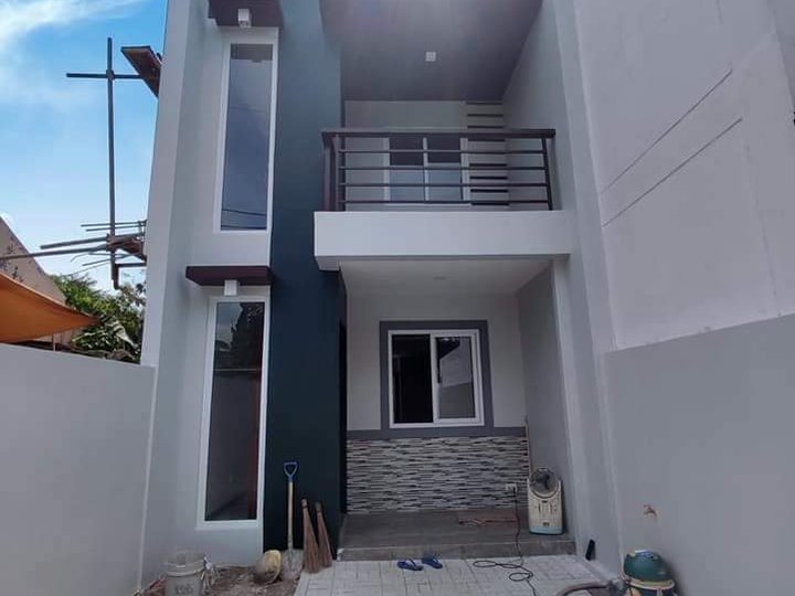 House ready for occupancy thru pagibig bank loan near susano road