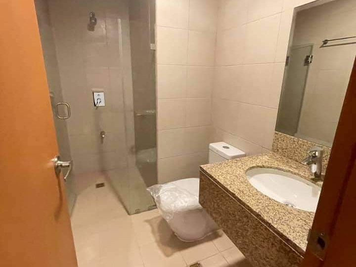 1br condo for sale at BGC, the fort