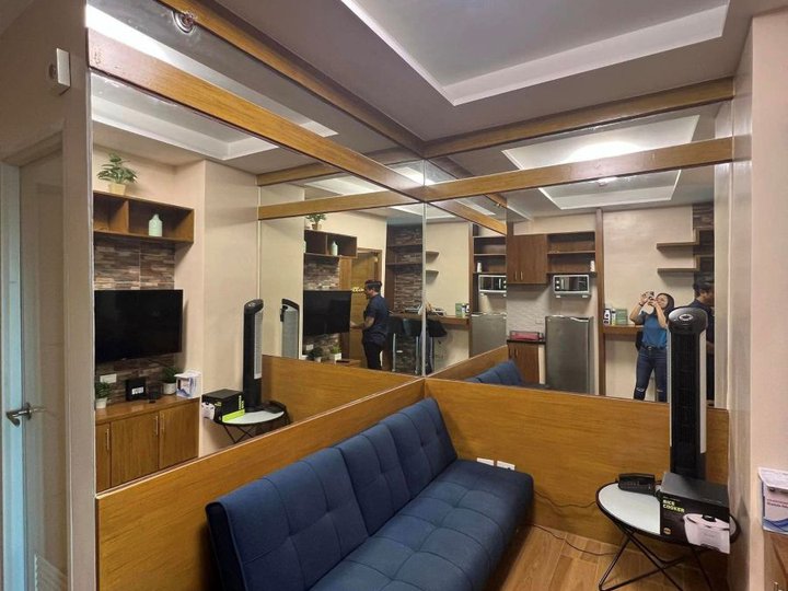 RFO 26.28sqm 1-Bedroom in BAY AREA SUITES Malate Fully Furnished, 2 Parking, and Ideal Location!
