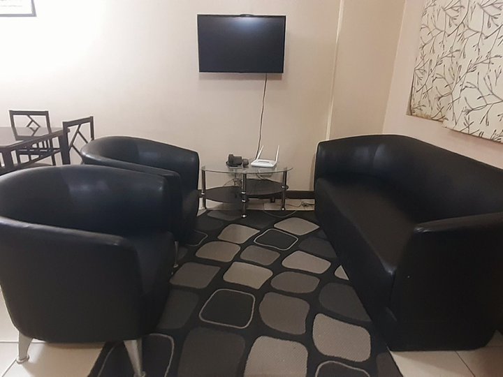 2 Bedrooms Fully Furnished in Redwoods, Fairview Quezon City [Condo 🏙️