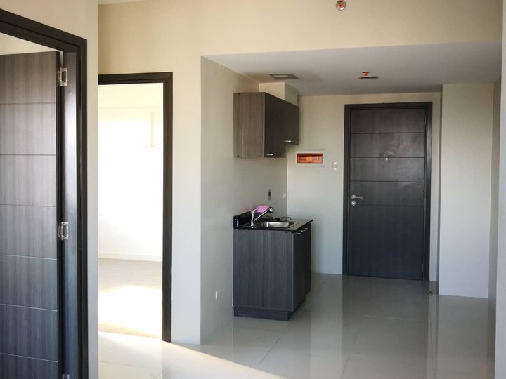 47.70 sqm 2-bedroom Condo For Sale in Mandaluyong Metro Manila