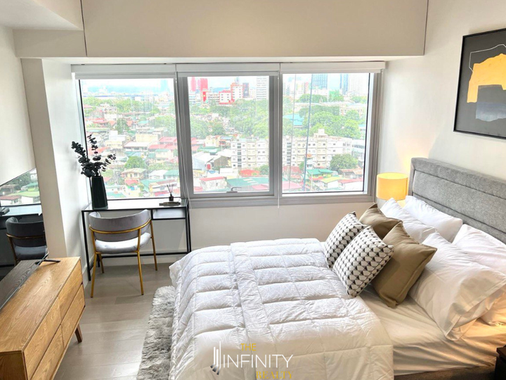 1BR FOR SALE IN THE PROSCENIUM RESIDENCES