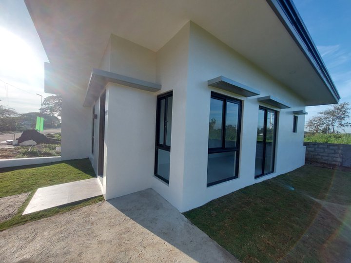 Contemporary 72 sqm Modern House in Plaridel Heights, Plaridel, Bulacan