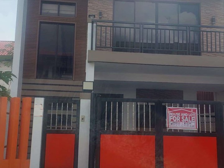 3 Storey  House and Lot for sale in Greenwoods Executive Village Pasig City near Cainta