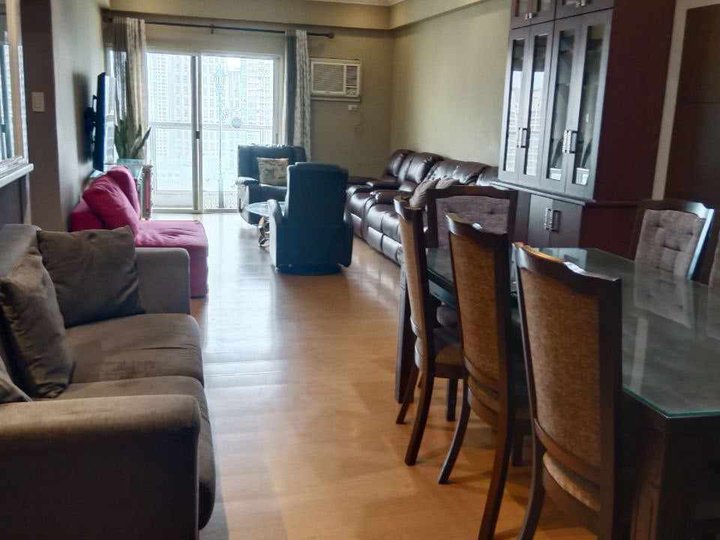 3 Bedroom Unit For Sale in Makati Area @ Elizabeth Place