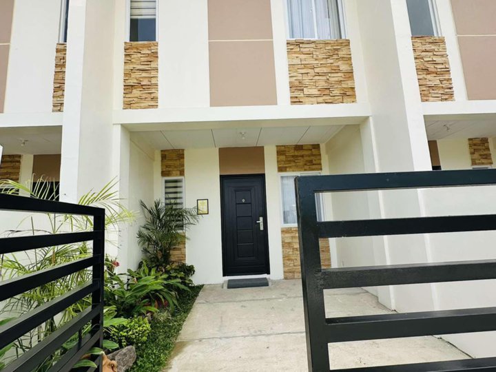 2-bedroom Townhouse For Sale in Padre Garcia Batangas