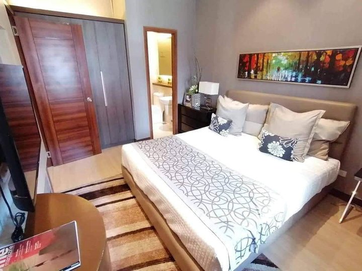 RFO 73.00 sqm 2-bedroom Condo For Sale in Cebu Business Park Cebu City