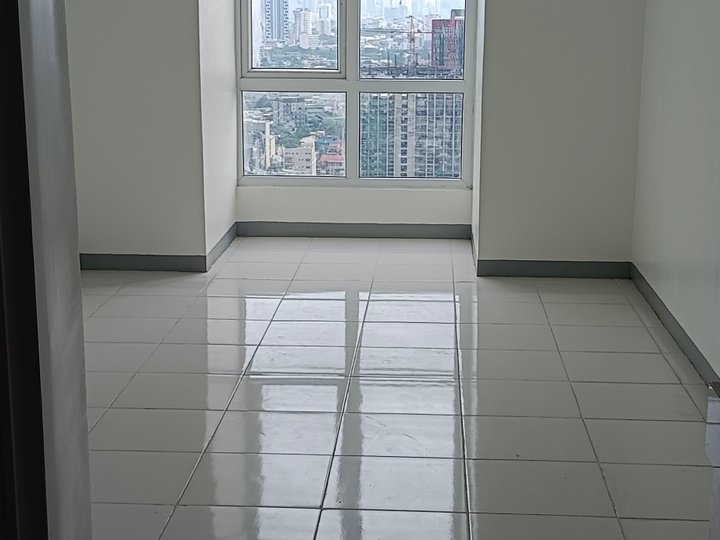 READY FOR OCCUPANCY CONDO IN QUEZON CITY  RENT TO OWN thru PAG-IBIG