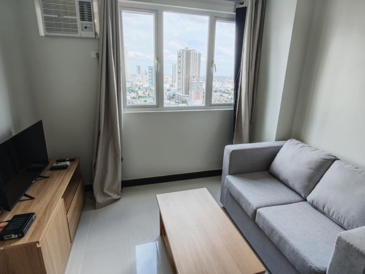 Condominium in pasay Fully furnished For rent taft quantum residences  condo in pasay