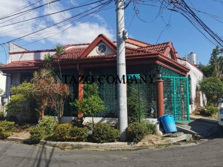 3-bedroom Single Detached House For Sale in Paranaque Merville