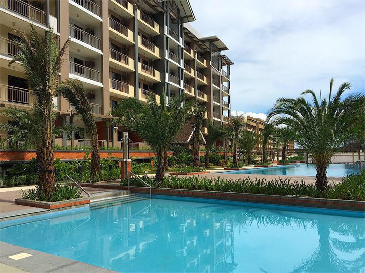 65.00 sqm 2-bedroom Condo For Rent The Birchwood Acacia Estates in Taguig