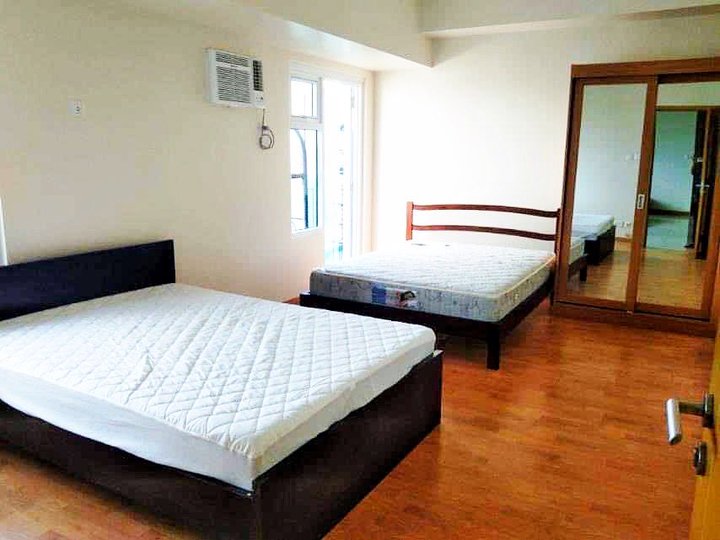 118.00 sqm 3-bedroom Condo For Sale in Trion