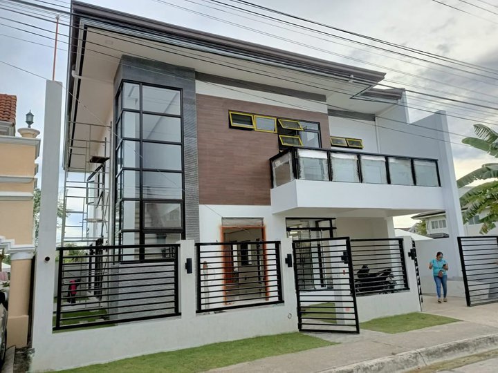 RFO 5-bedroom Single Detached House For Sale in Talisay Cebu