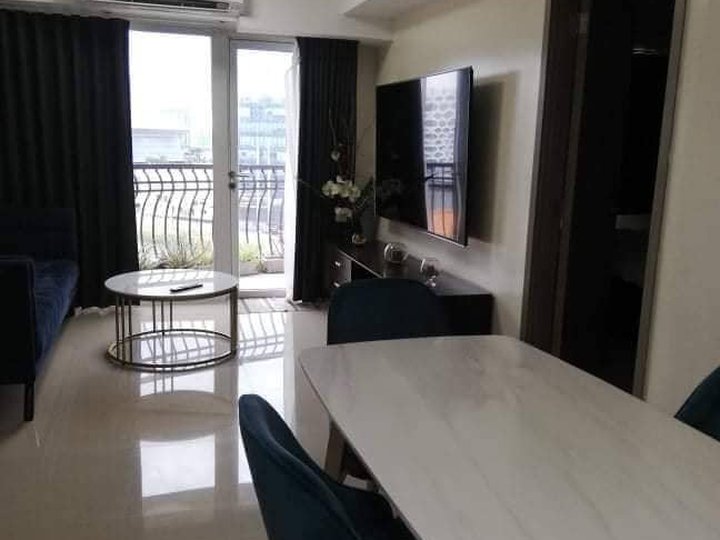 For Rent 2-bedroom Solemare Tower B Paranaque Metro Manila
