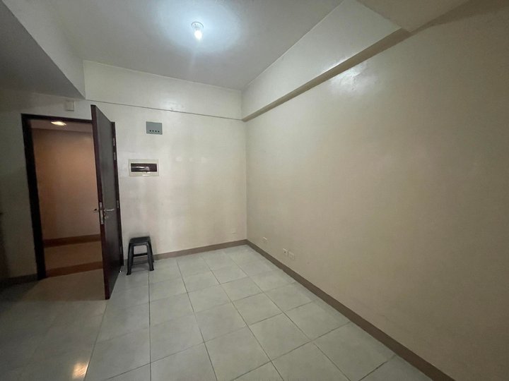2 Bedroom Unit For Sale at Suntrust Shanata, Quezon City!