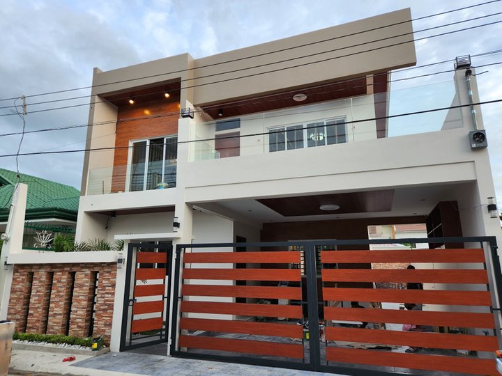 BRAND NEW MODERN HOUSE WITH POOL IN ANGELES CITY NEAR MARQUEE MALL