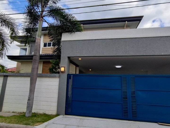 FOR SALE LUXURIOUS MODERN HOUSE WITH POOL IN ANGELES CITY NEAR CLARK