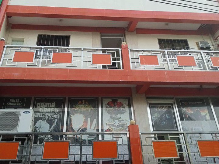 4 storey building w/ 125 sq m lot size good for commercial business