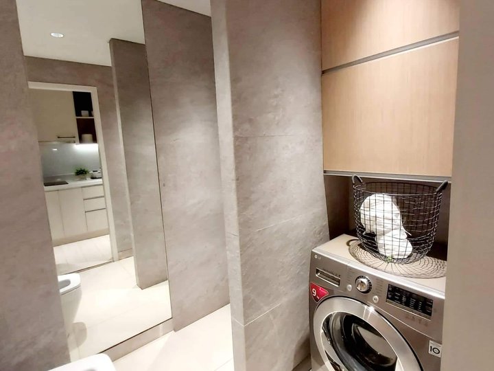 63.00 sqm 2-bedroom Condo For Sale in Mandaluyong No dowpayment