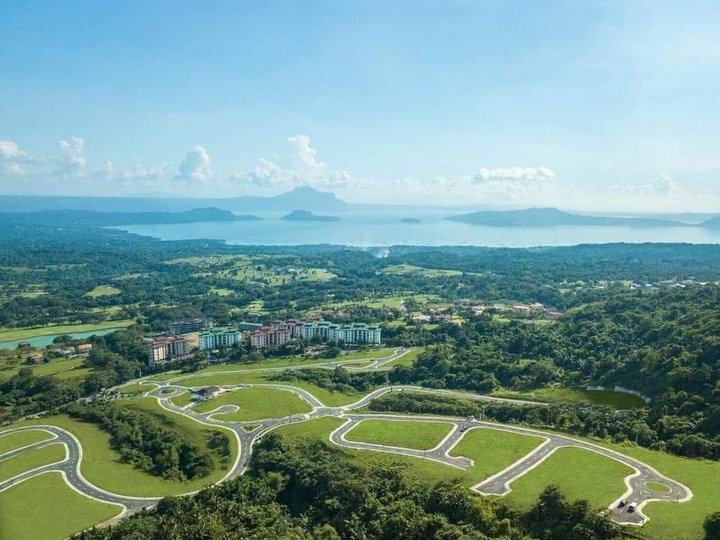 NEW!LOT FOR SALE with TAAL VIEW at TAGAYTAY HIGHLANDS