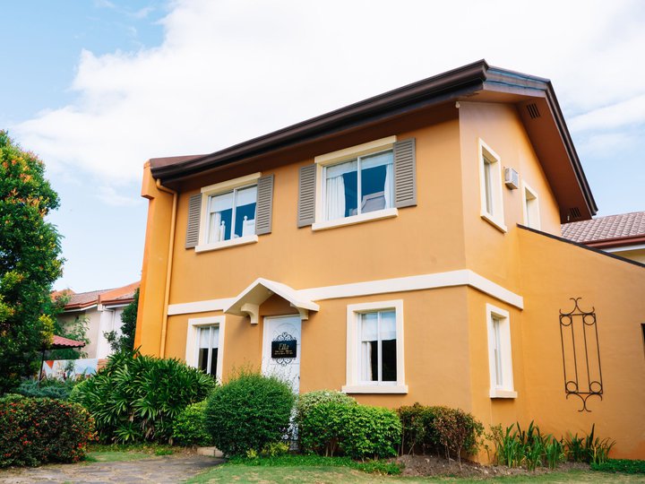 5-bedroom Single Attached House For Sale in Camella Tarlac