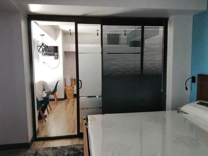 FULLY FURNISHED 50 sqm 1-bedroom Condo For Sale in Cebu IT Park Cebu
