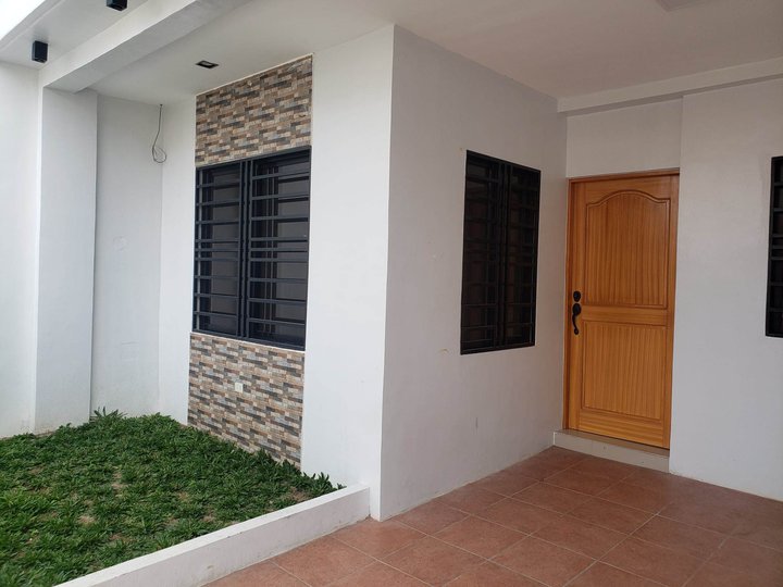 House and Lot in Las Pinas Pamplona, 4 bedroom with maids room