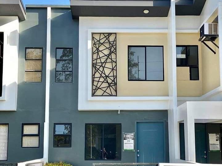 2-bedroom Townhouse For Sale in Lipa Batangas