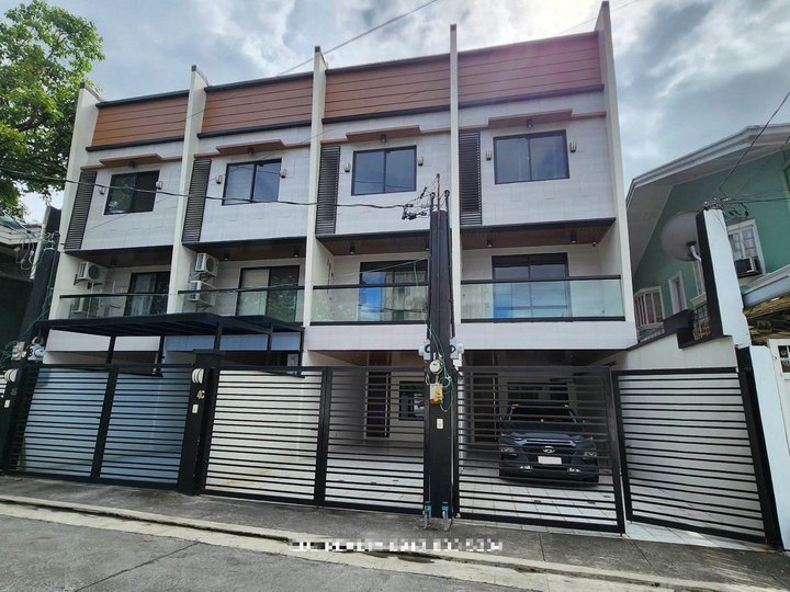 5 Bedroom Brand New Townhouse in Tandang Sora for Sale