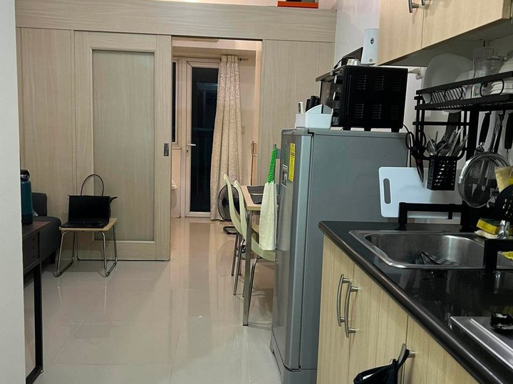 FOR SALE 1 BEDROOM WITH BALCONY SMDC LIGHT MANDALUYONG