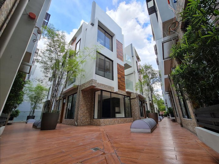 The Benitez Courtyard House For Sale in San Juan Metro Manila