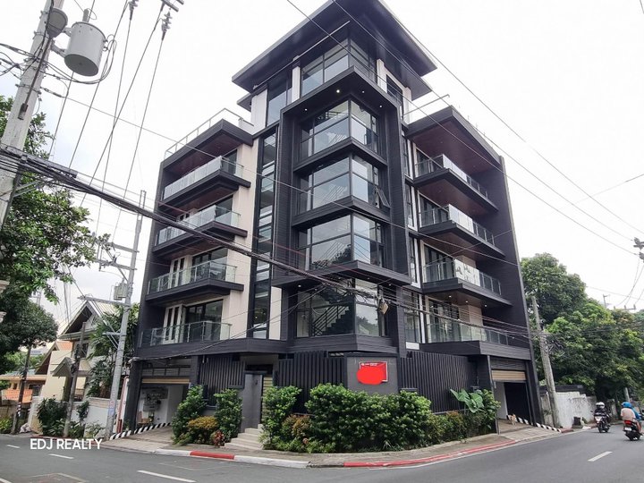 Commercial Residential Building in San Juan near Greenhills