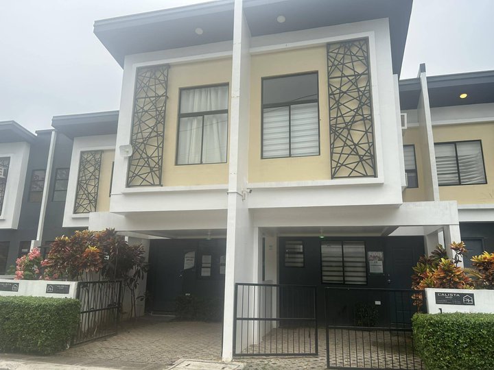 2br townhouse with 1 car garage in Tanza Cavite